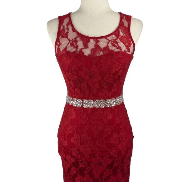 JODI KRISTOPHER LACE OPEN BACK SLEEVELESS FORMAL DRESS IN‎ RED JUNIORS SIZE 1 - Picture 3 of 13